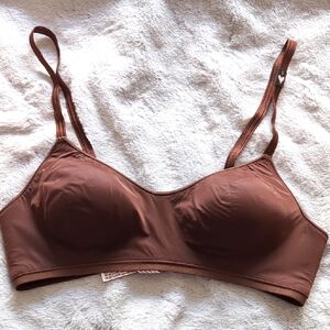 NWT VICTORIA'S SECRET BRA, S